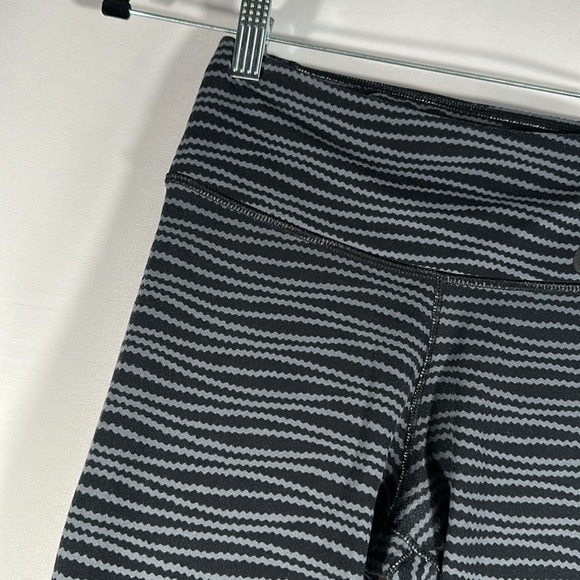 Nike Dri-Fit Black & Grey Striped Athletic Leggings - Picture 2 of 8